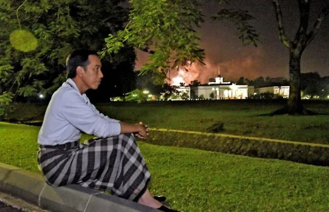6 Gaya Hemat ala Jokowi ini Bisa Bikin Tabunganmu Melebihi Ekspektasi 12 gaya hemat jokowi