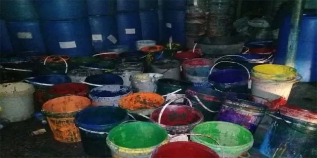 7+ Benda yang Justru Berbahaya Kalau Dibuang ke Tempat Sampah. Hati-hati Tercemari! 13