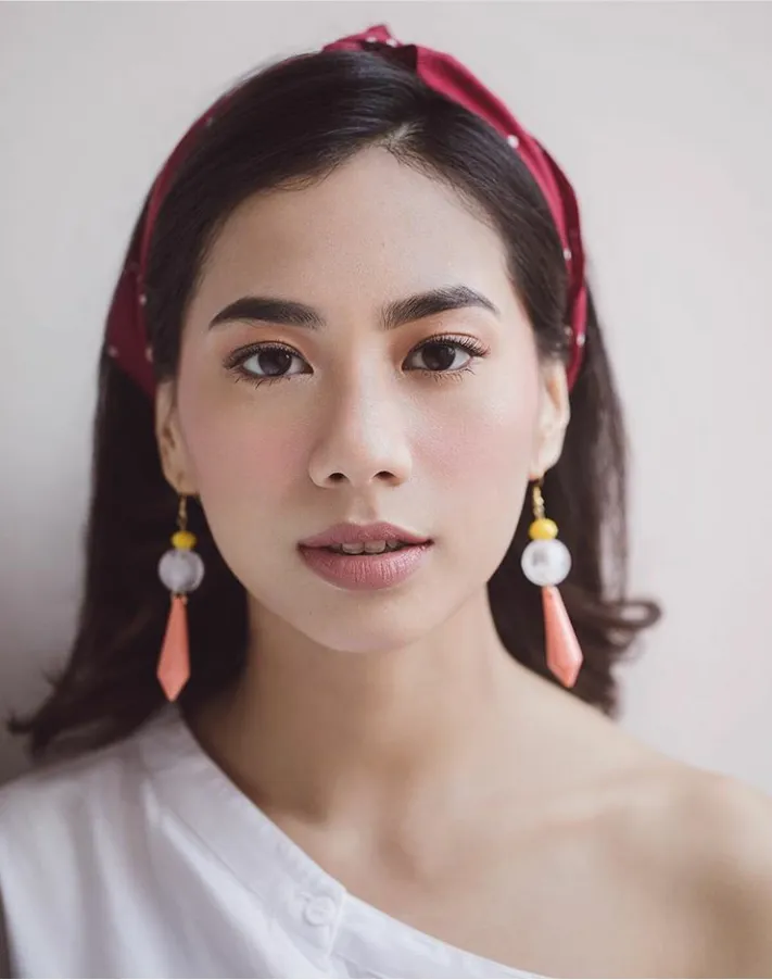 10 Model Rambut Kekinian Tahun 2018 Ini Layak Kamu Coba. Yang Bosan Jomblo dan Mau Tampil Beda, Cek Aja! 14