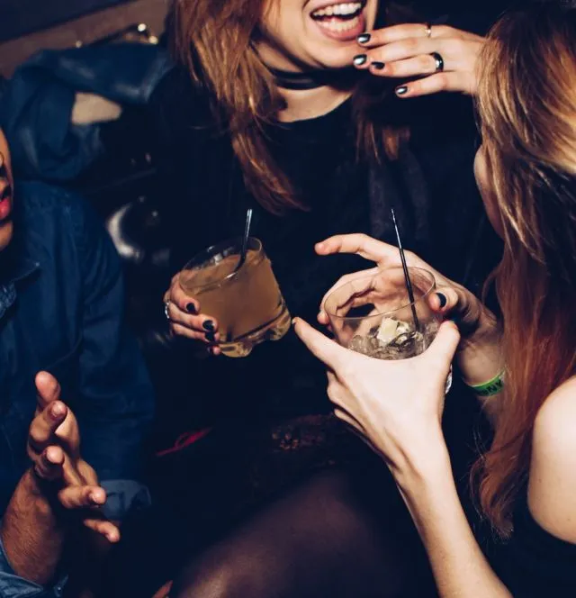 Menurut Penelitian, Inilah 5 Alasan Pasangan Millenials Punya Kesempatan Selingkuh Lebih Besar 8