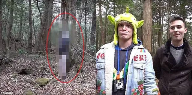 Dinilai Lecehkan Jenazah, Logan Paul Dikritik Habis Warganet. Makanya Hati-Hati Kalau Bikin Vlog! 3