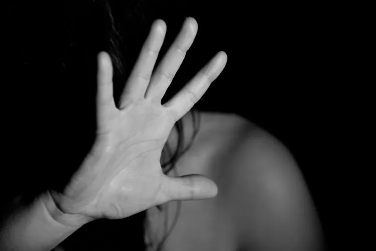 Diperkosa Pakai Patahan Cabang Pohon, Wanita yang Sempat Koma Setahun Lebih Ini Akhirnya Meninggal 11
