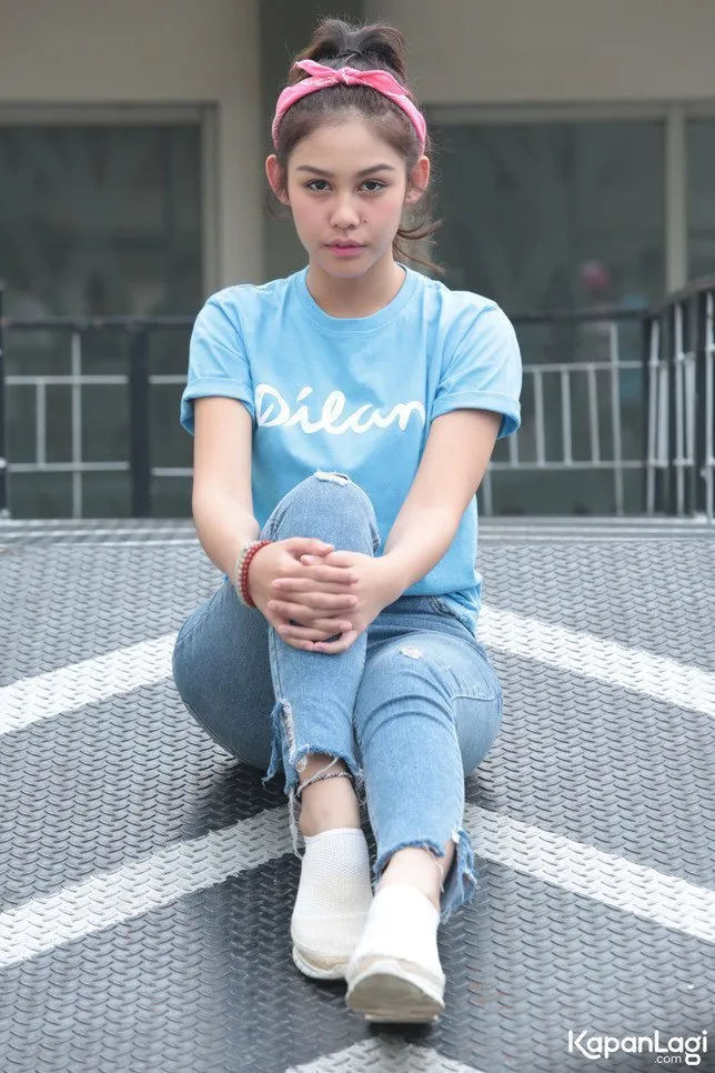 Sontek Gaya Muda Nan Cantik Vanesha 'Milea' Prescilla Yuk! Siapa Tahu Bakal Ada 'Dilan' yang Kepincut 8