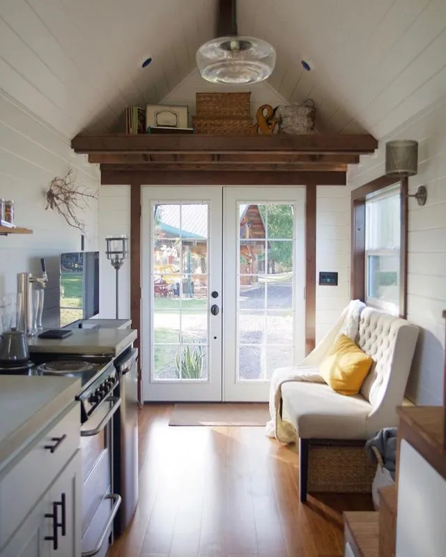 Desain Tiny House yang Bisa Jadi Alternatif saat Harga Tanah Menggila 26