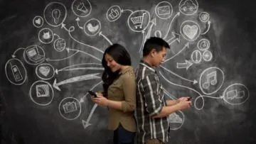 4 Cara Millennial Mencari Cinta. Dari yang Masih Suka PDKT Offline, Sampai yang Udah Serba Online