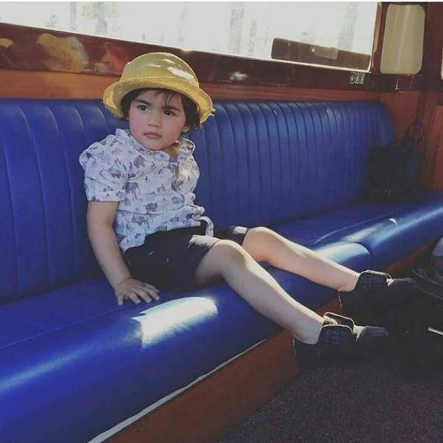 Sudah Ngebet Momong Bayi? Simak Dulu Deretan Anak Selebritas yang Lucunya Kebangetan Ini, Yuk! 21