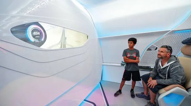 Yuk Lihat ke Dalam Kereta Canggih Hyperloop. Nggak Cuma Super Cepat, Tapi Juga Mewah 19