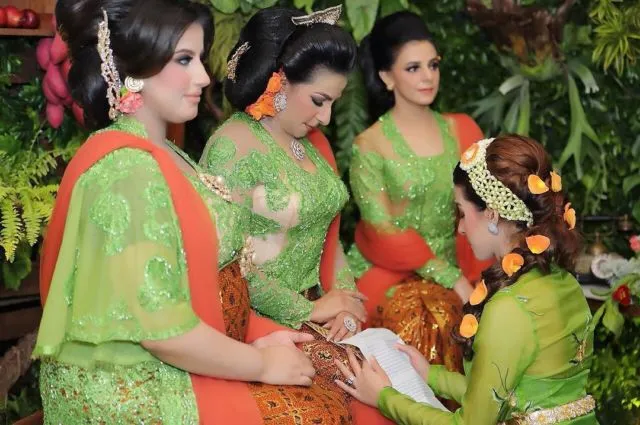 Parade Pesta Akbar Tasya Farasya Jelang Menikah, Keturunan Arab Tapi Mengusung Tema Lintas Adat 17