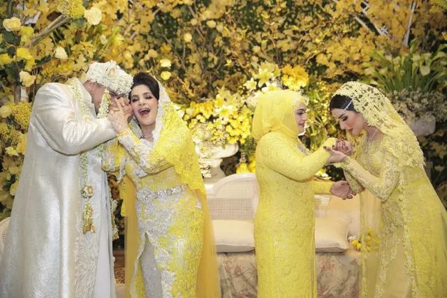Akhirnya, Tasya 'Resmi Menikah' Farasya! Akad Maupun Resepsinya Sama-sama Menyilaukan Mata 26