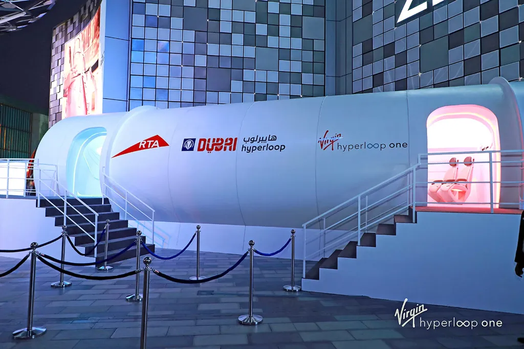 Yuk Lihat ke Dalam Kereta Canggih Hyperloop. Nggak Cuma Super Cepat, Tapi Juga Mewah 13