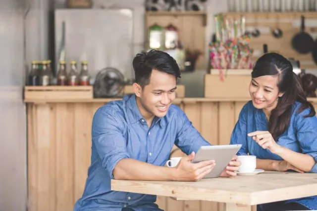 Dunia Kantormu Sudah Paripurna, Bila 5+ Topik Ini Sudah Jadi Bahan Gosip dengan Rekan Kerja 12