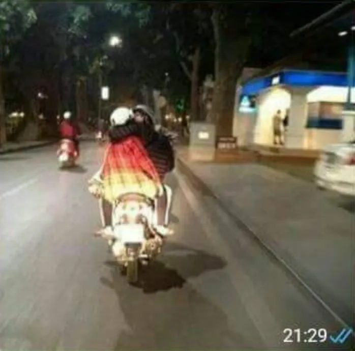 Ceweknya Ketahuan Selingkuh di depan Mata, Warganet Puji Respons si Cowok yang Begitu Dewasa. Kelas! 6