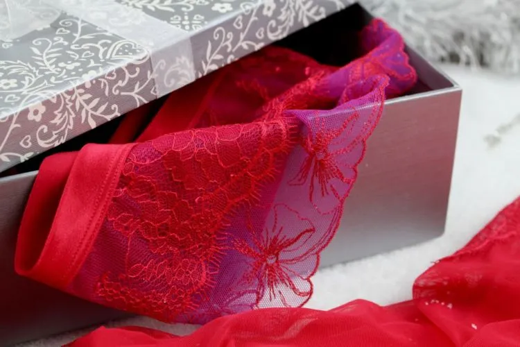 Curahan Hati Pengantin Baru, Dikadoin 8 Barang Kurang Berfaedah Ini Tapi Suka Nggak Enak Bilangnya 11