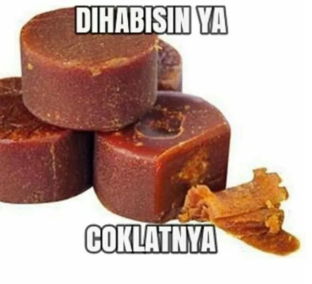 Cara Menertawakan Diri Sendiri di Hari Valentine Lewat 17+ Meme Kocak Ini. Udah Kesindir Belum Nih? 31