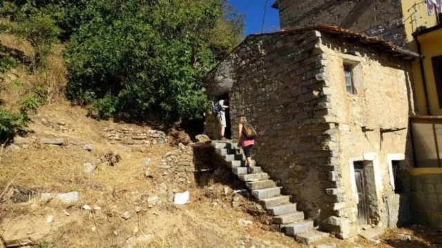 Rumah di Kota Ini Diobral Seharga 1 Euro! Di Balik Tawaran Menggiurkan Itu, Alasannya Sedih Banget 7