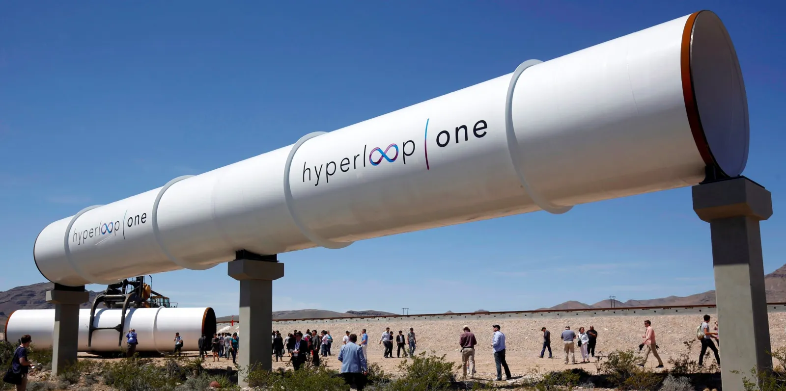 Yuk Lihat ke Dalam Kereta Canggih Hyperloop. Nggak Cuma Super Cepat, Tapi Juga Mewah 14