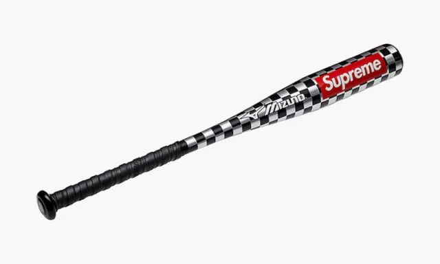 10 Produk Supreme Paling Nyeleneh dan Aneh. Meski Harganya Selangit, Tetap Aja Ada yang Beli! 17