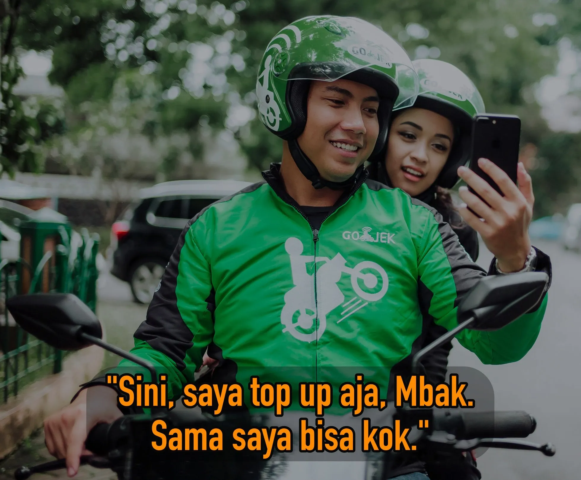 7 Kalimat Perhatian dari Babang Ojol Ini Terbukti Jauh Lebih Romantis daripada Pacarmu. Miris sih~ 13