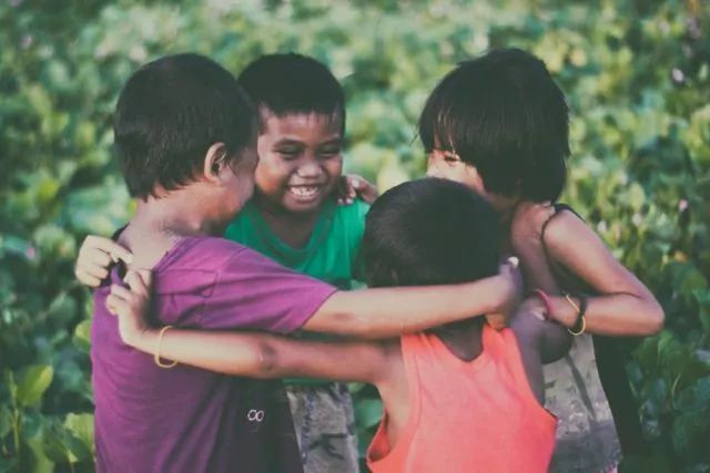 Bersahabat dengan Mereka yang Berbeda Suku dan Agama, 5 Hal Baik Ini Bakal Jadi Imbalannya 7