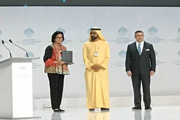 Sri Mulyani Jadi Orang Asia Pertama yang Raih Penghargaan Sebagai Menteri Terbaik Dunia. Keren Abis! 5
