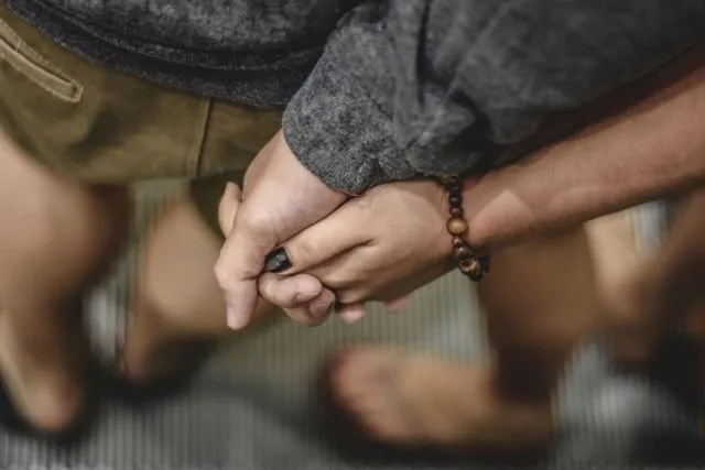 Supaya Waktu Kalian Tak Terbuang Percuma, 7 Hal Remeh dalam Hubungan Ini Cukup Disenyumi Saja 13