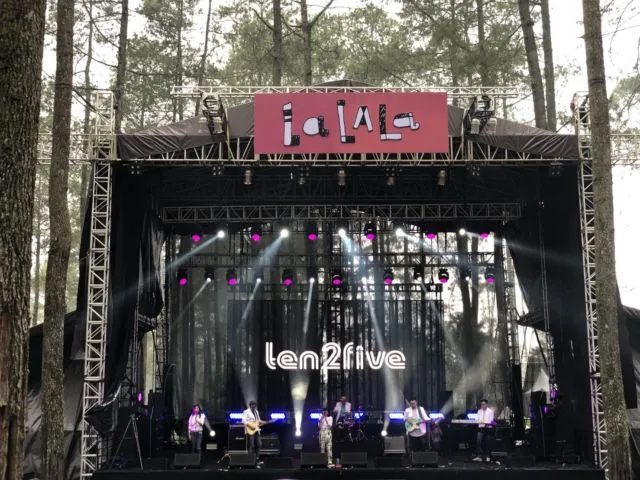 Musik yang Seru dan Hawa Dingin Hutan Pinus, Lalala Festival 2018 Cocok Jadi Hiburan Bareng Kesayangan 6
