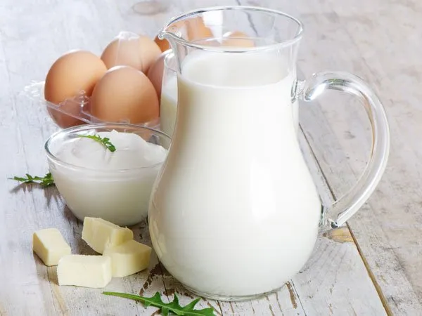 10 Makanan untuk Mencegah Rambut Rontok. Perawatan dari Dalam Juga dong! 13 makanan untuk rambut rontok