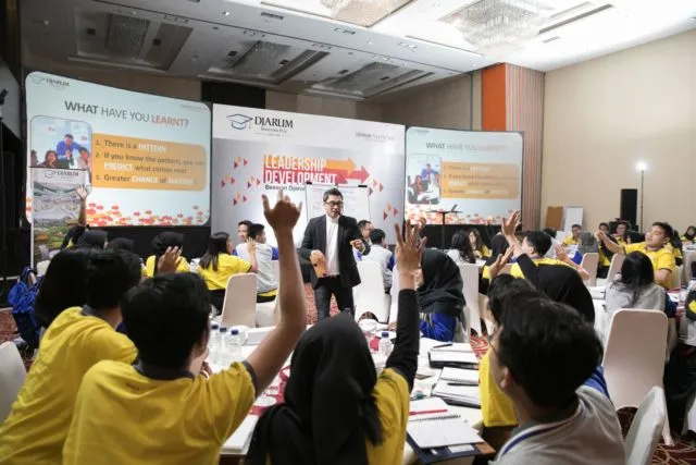 Pentingnya Kecerdasan Emosional Bagi Pemimpin Masa Depan dalam Leadership Development Djarum Beasiswa Plus 4