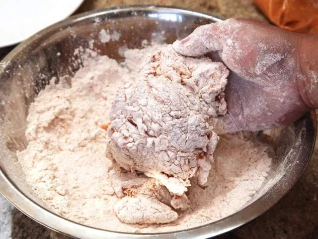 Resep Ayam Crispy ala KFC dengan Bumbu Rahasia 19