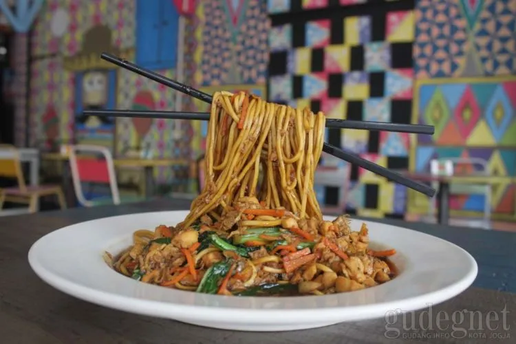 8 Cafe yang Unik dan Instagramable di Jogja. Buat Nongkrong Asik, Buat Kerja Juga Oke! 16