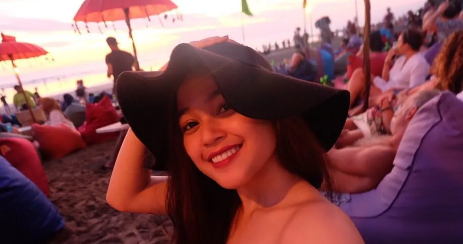Selain Sayang Keluarga, 11 Foto ini Buktikan Bahwa Limbad Beruntung Banget Punya Anak Secantik Cecil 21