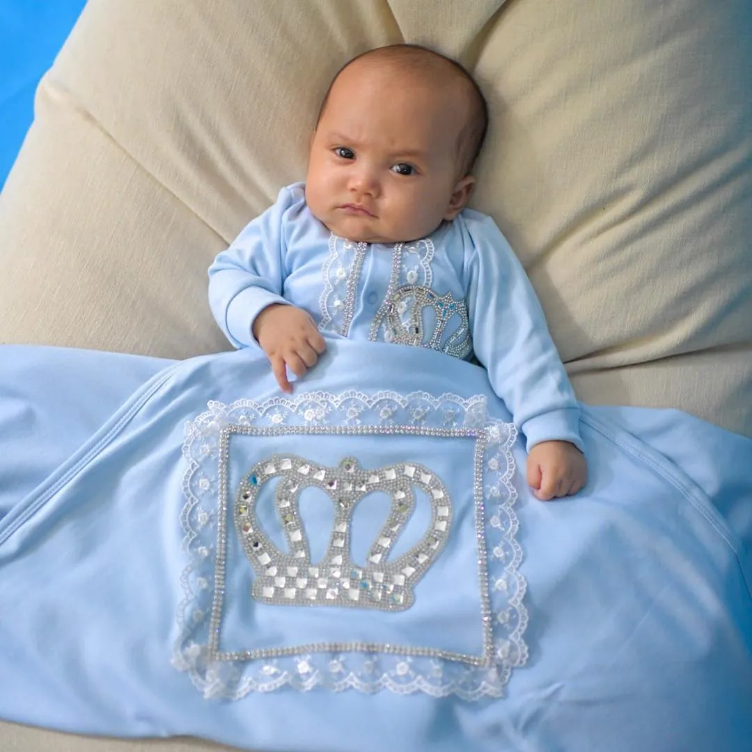 13 Potret Baby Xabiru, Anak Rachel Vennya yang Gemasnya Kebangetan. Bulet Banget Kayak Baso! 16