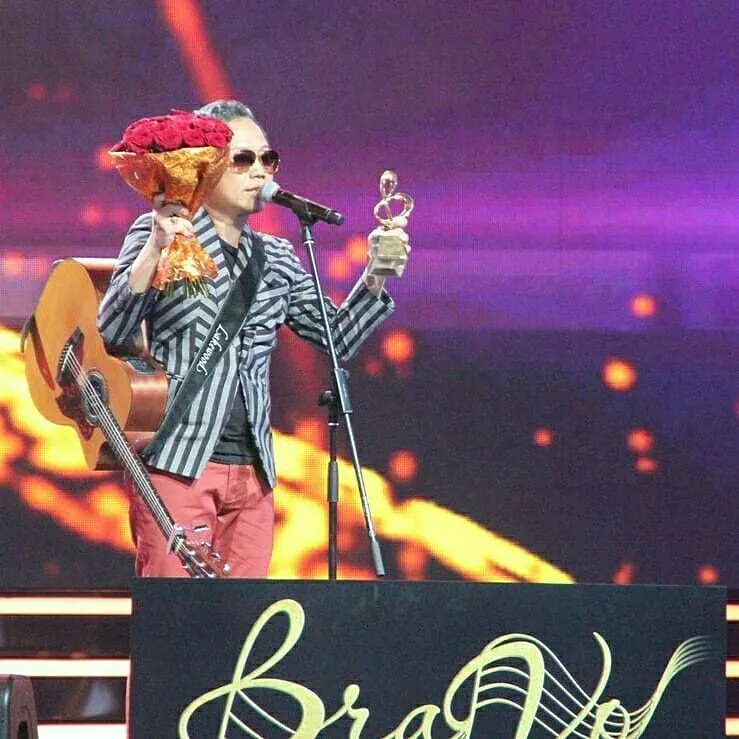 Tanpa Banyak Gimmick, Sandhy Sandoro Raih Prestasi Gemilang di Ajang Penghargaan Musik Internasional 3