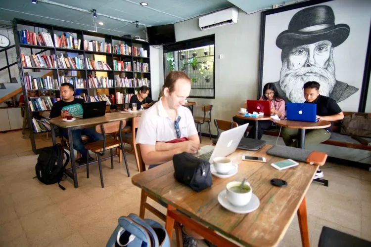 8 Cafe yang Unik dan Instagramable di Jogja. Buat Nongkrong Asik, Buat Kerja Juga Oke! 10