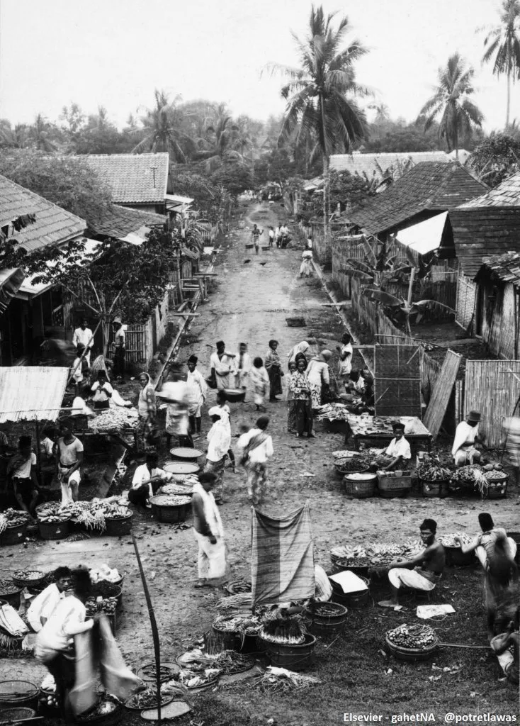 15 Potret Lawas Kota Jakarta di Era Penjajahan Belanda. Terasa Sangat Syahdu dan Penuh Nostalgia! 26