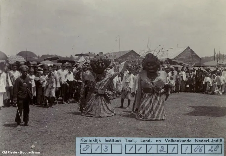 15 Potret Lawas Kota Jakarta di Era Penjajahan Belanda. Terasa Sangat Syahdu dan Penuh Nostalgia! 29
