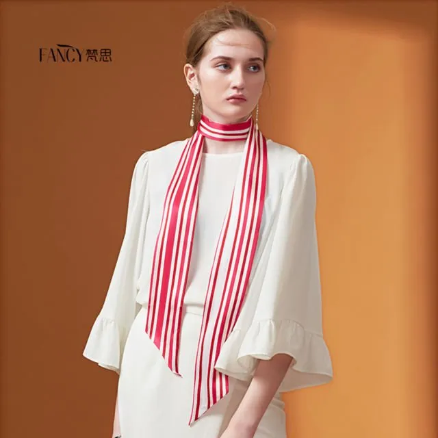 Pacarmu Suka Motif Garis-garis? Beri Dia 10+ Kado Barang Fesyen Ini yang Manis 21