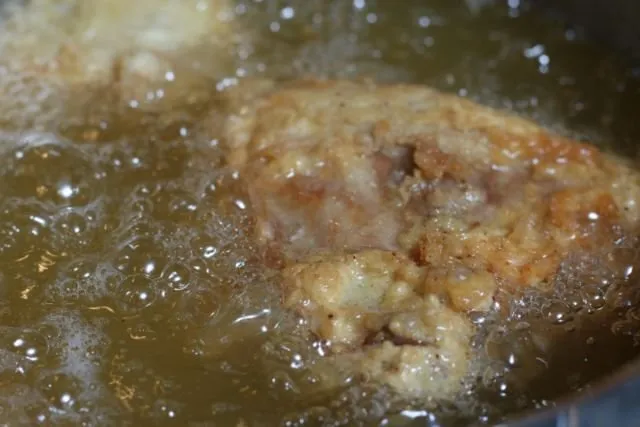 Resep Ayam Crispy ala KFC dengan Bumbu Rahasia 22