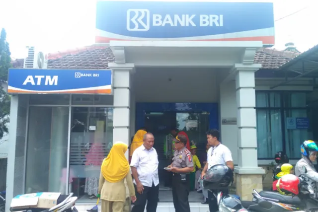 Agar Lebih Waspada Saat Ambil Uang di ATM, Ini 5 Fakta yang Harus Kamu Tahu Tentang Skimming 6