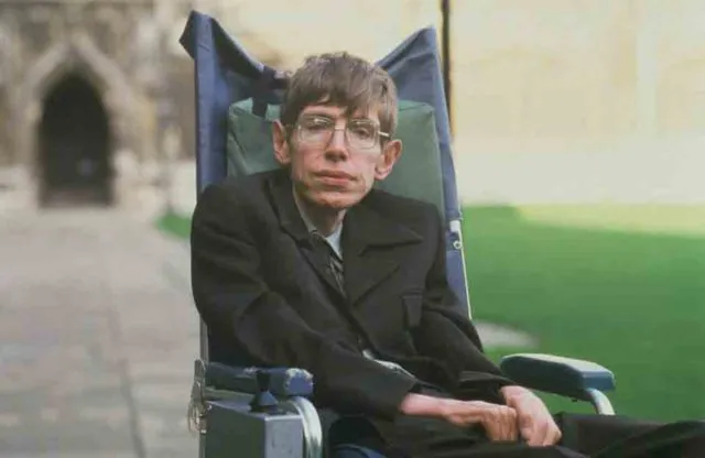 6 Kecanggihan Teknologi dari Kursi Roda Stephen Hawking. Sumpah Keren Banget! 7