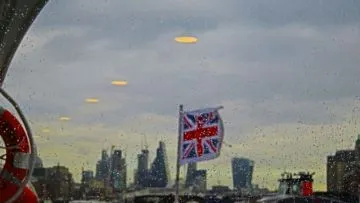 Mengenal Sisi Misterius London, Cerita Perjalanan yang Akan Membuat Kamu Ingin Berkenalan Juga