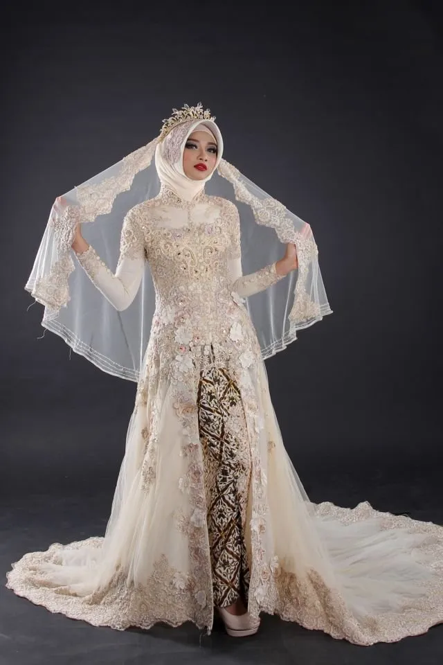 Gaun dan Kebaya Pengantin Ini Harganya di Bawah 1 Juta. Bisa Ngirit Bujet Kalian Berdua 16