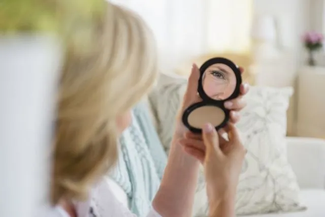 7 Tips Makeup Pemilik Mata Belo, Biar Makin Cantik 13