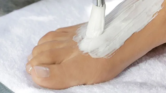 6 Cara mencukur Bulu Kaki Biar Nggak Tumbuh Lagi dan Anti Iritasi 9