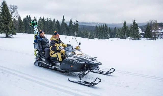 12+ Cara Google Street View Kumpulkan Data Peta dari Seluruh Dunia. Totalitasnya Gila Banget! 26