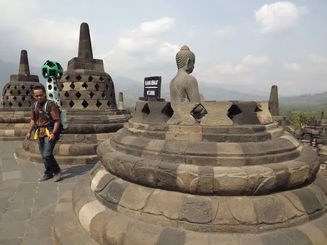12+ Cara Google Street View Kumpulkan Data Peta dari Seluruh Dunia. Totalitasnya Gila Banget! 16