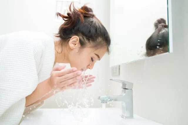 7+ Skin Hack yang Bisa Kamu Terapkan, Untuk Kulit Cantik dan Alami Khas Artis Korea Pujaan 11