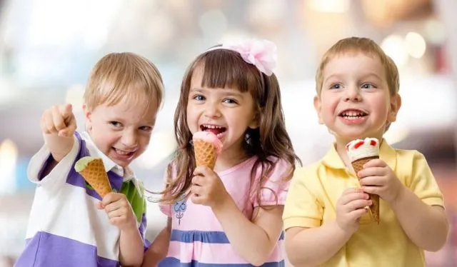 Salah Kinder Joy, Rak Minimarket, Atau Orangtua? Ini 6 Alasan Kenapa Anak Sekarang Lebih Suka Jajan 12