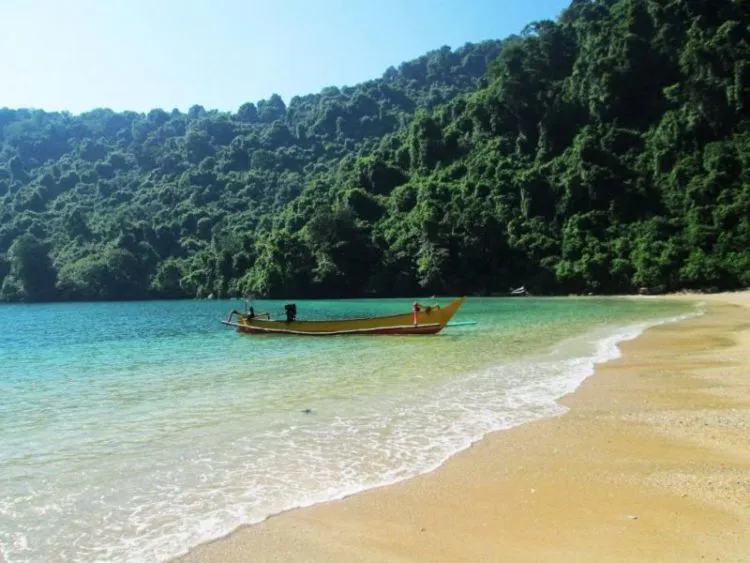 Kisah Misteri di Pulau Seribu yang Bikin Merinding. Ada Traveler yang Diikuti Hantu Sampai Rumahnya! 5