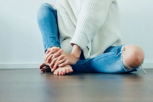 5+ Hal Sepele yang Bisa Bikin Cewek Galau Berhari-hari. Memang Hati Kadang Sulit Dipahami 11